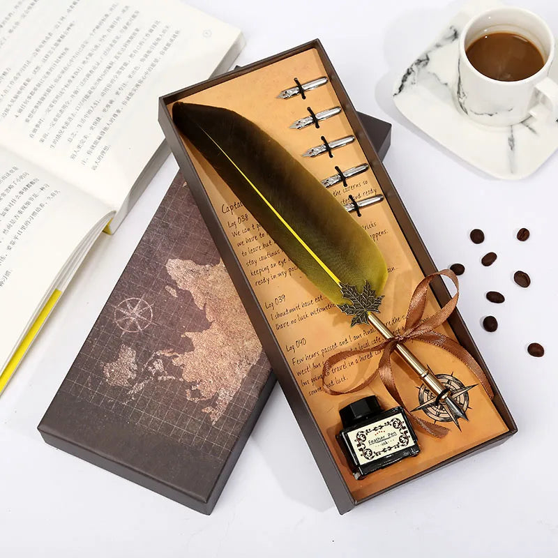 Ink Pen Model 4 - قلم حبر موديل ٤